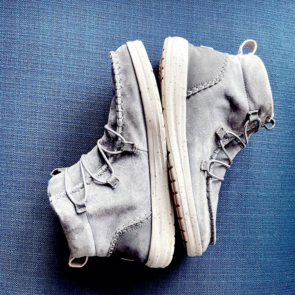 HeyDude Eloise Ankle Bootie Womens 10 - Picture 2 of 5
